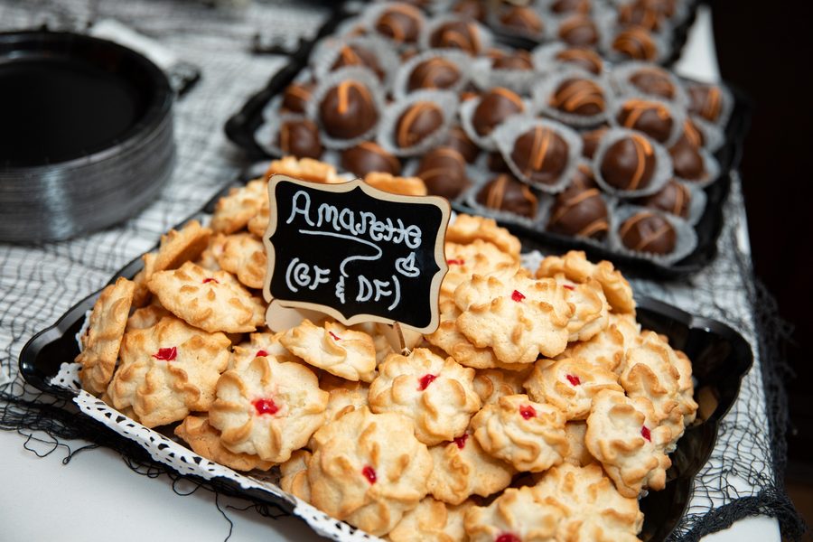 Amaretto cookies, gluten-free and dairy-free, on a Maravela's dessert table